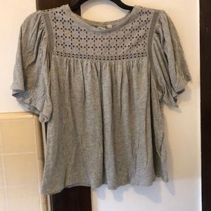 Heather grey Gap shirt
